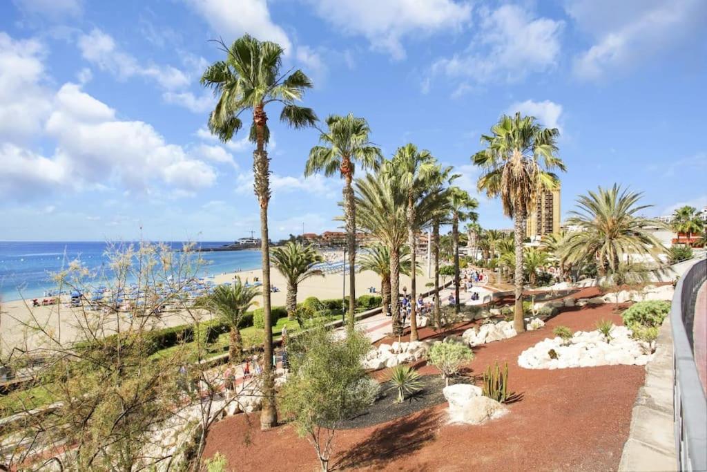 Studio In Torres Del Sol Griffin Near The Beach 아로나 외부 사진