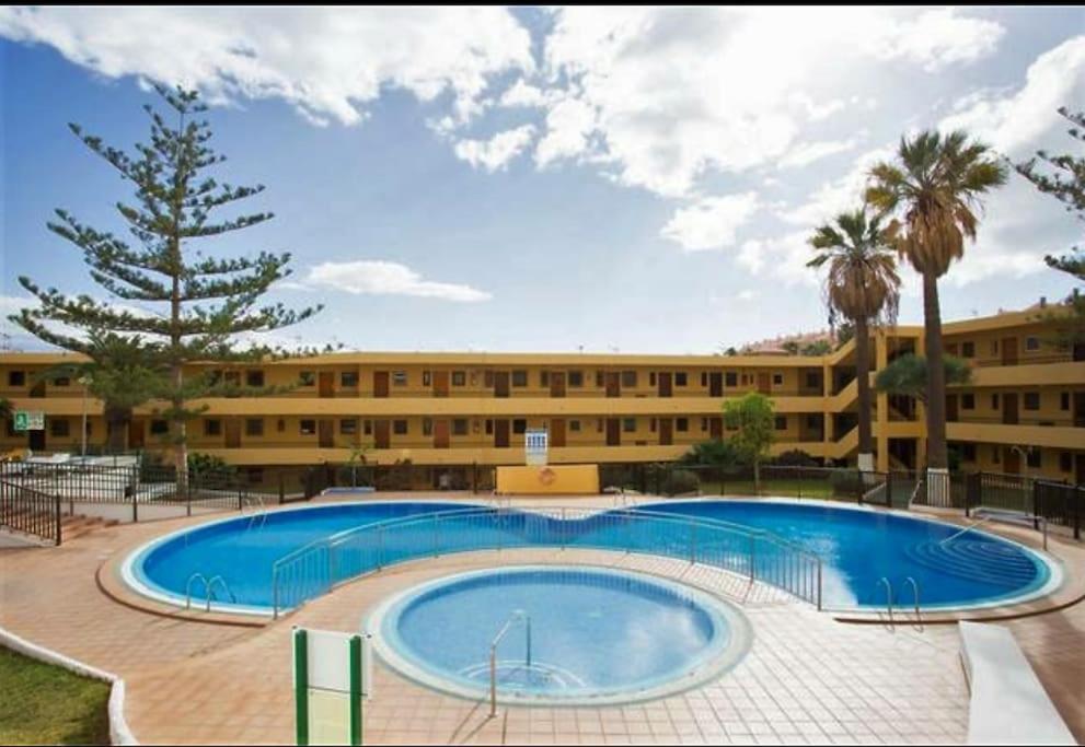 Studio In Torres Del Sol Griffin Near The Beach 아로나 외부 사진