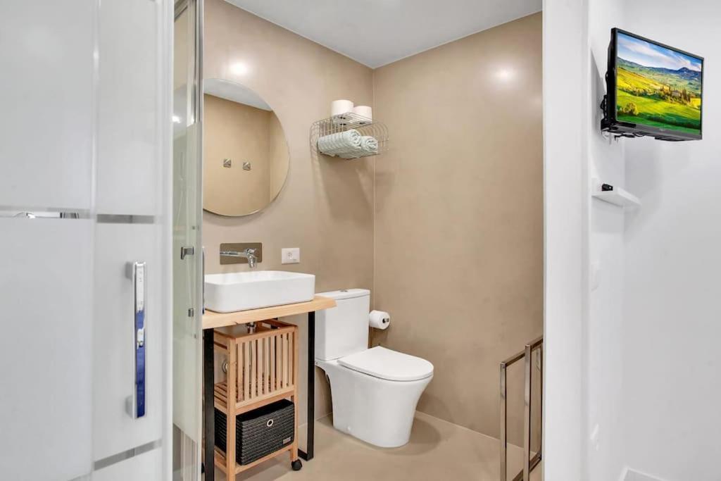 Studio In Torres Del Sol Griffin Near The Beach 아로나 외부 사진