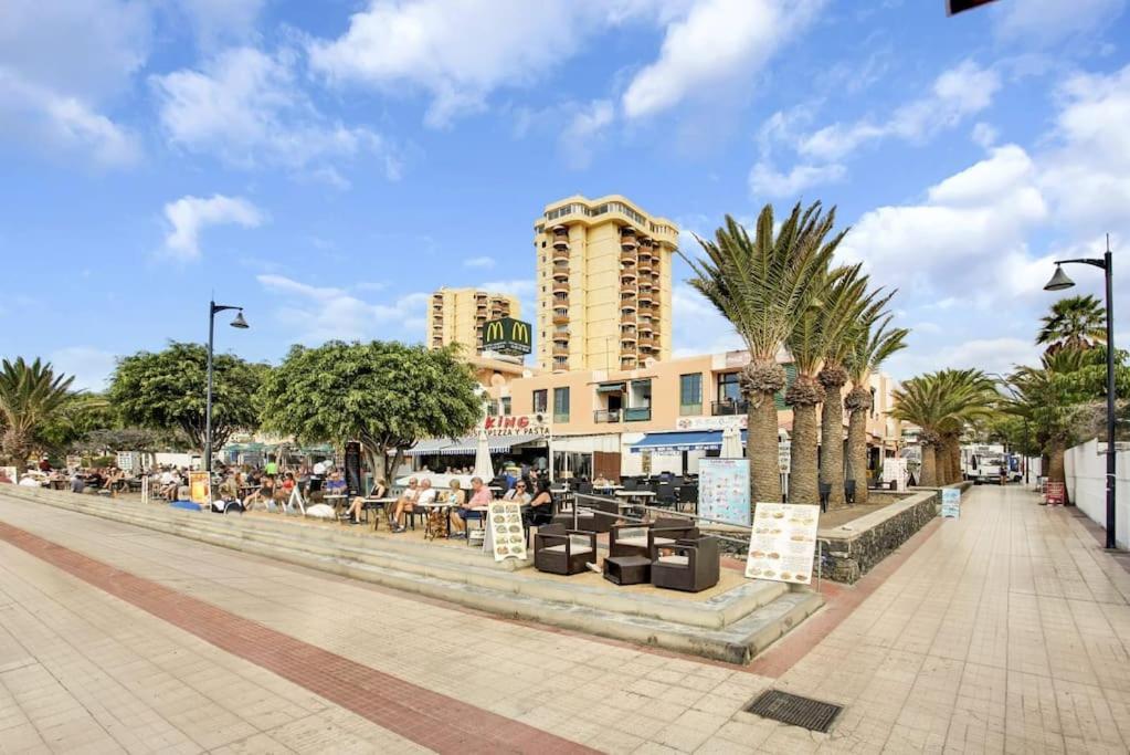 Studio In Torres Del Sol Griffin Near The Beach 아로나 외부 사진