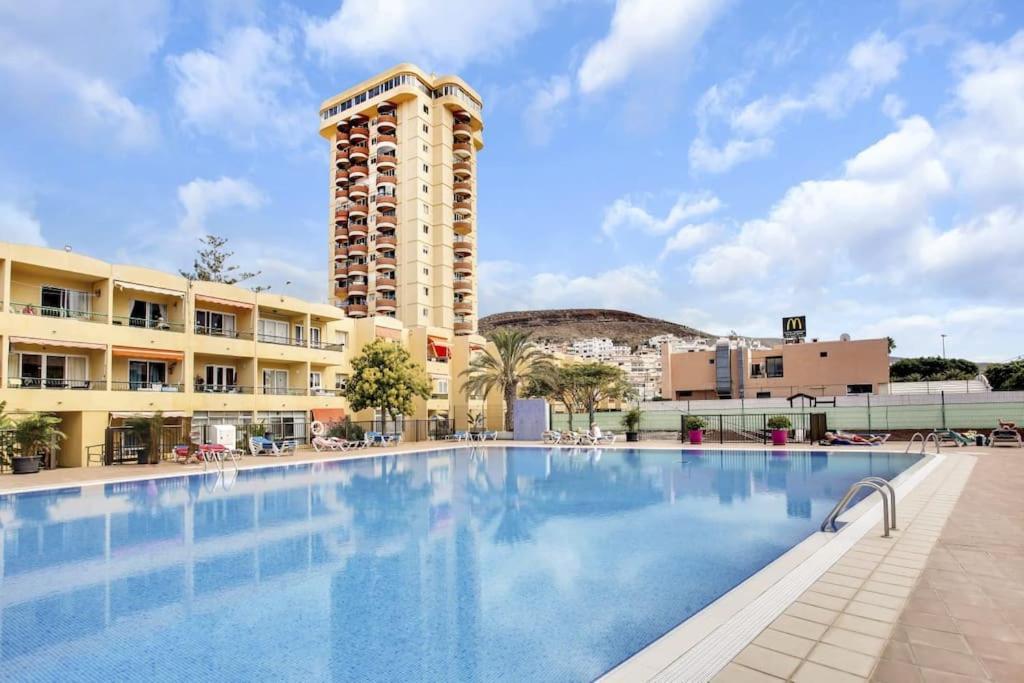 Studio In Torres Del Sol Griffin Near The Beach 아로나 외부 사진